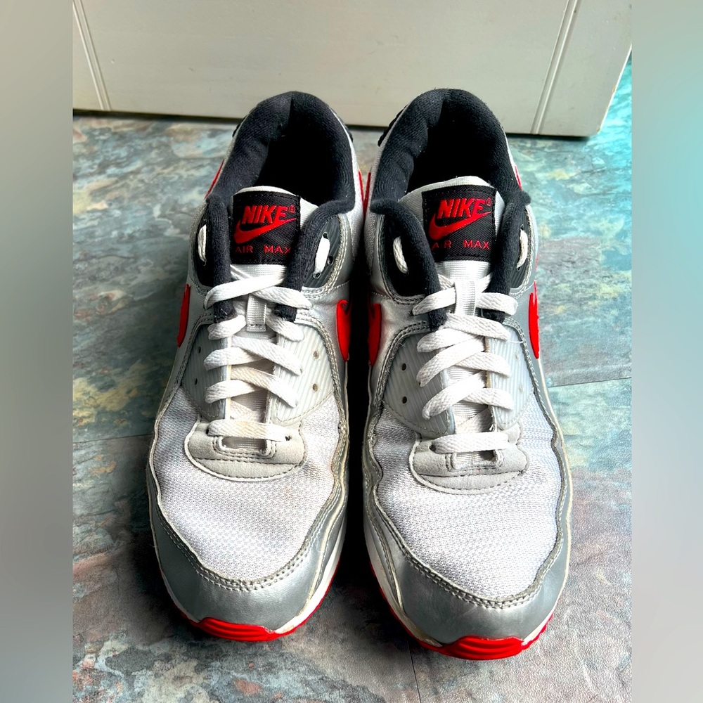 Nike Men’s Air Max- Size 11